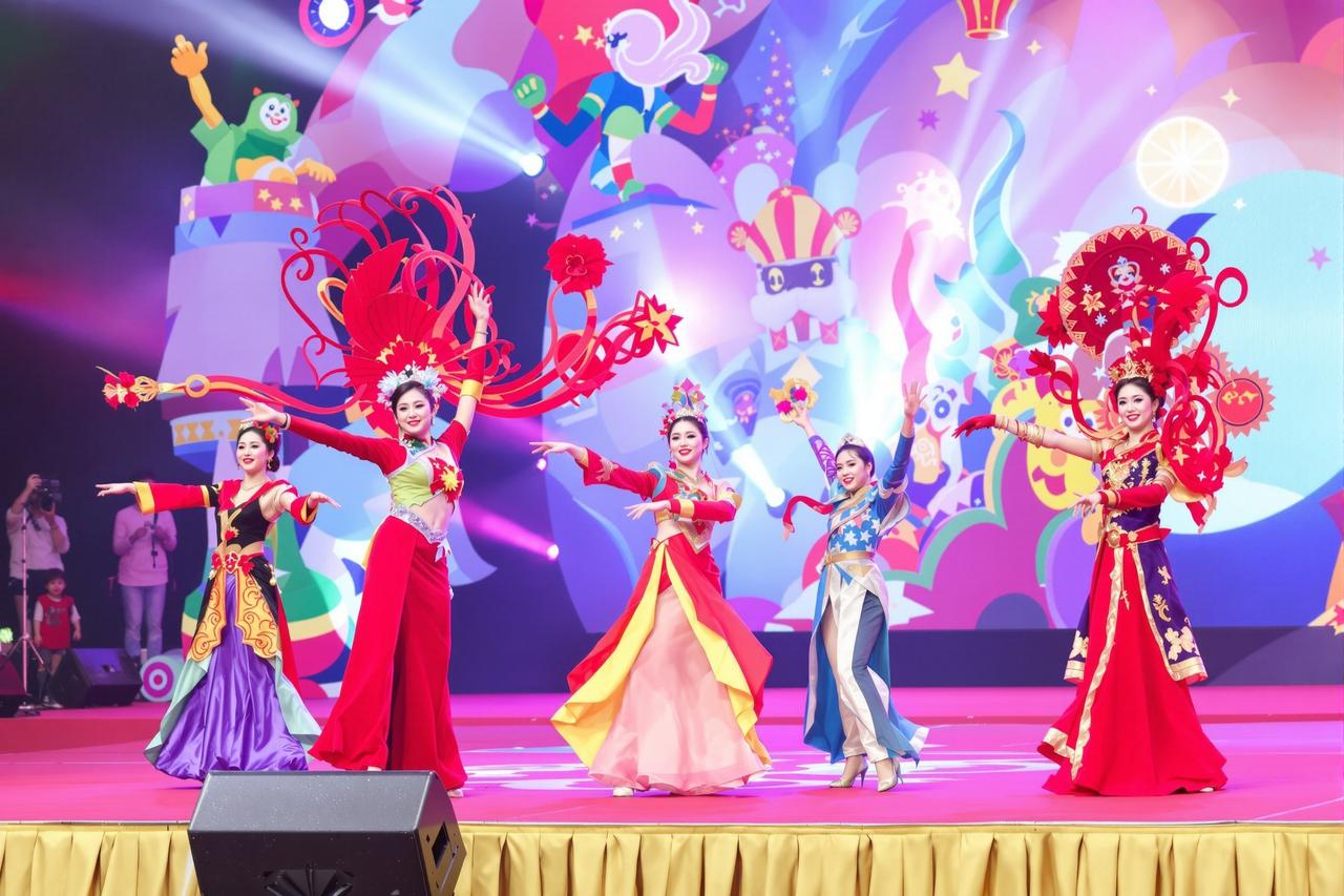 爱爱视频年度粉丝盛典